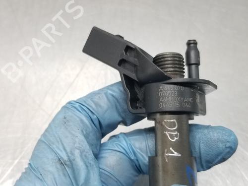 Injector MERCEDES-BENZ R-CLASS (W251, V251) R 320 CDI 4-matic (251.022, 251.122) | BP18261953M100 