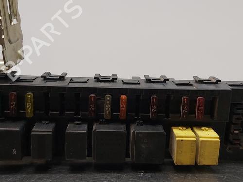 Fuse box MERCEDES-BENZ C-CLASS Coupe (CL203) C 200 Kompressor (203.745) | BP17660037E1 