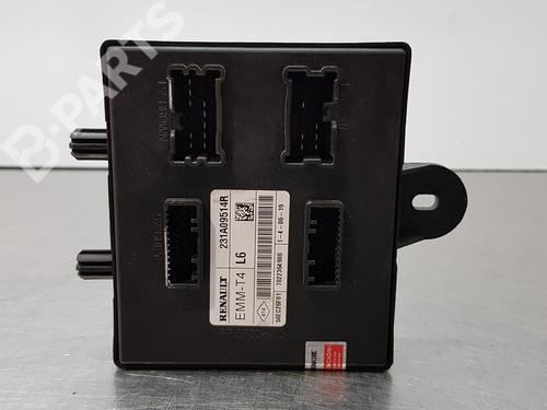Used Electronic module RENAULT CAPTUR I (J5_, H5_) 0.9 TCe 90 (90 hp) 11936086