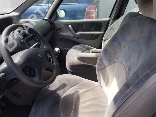 Fuse box CITROËN XSARA PICASSO (N68) 2.0 HDi | BP10404146E1 