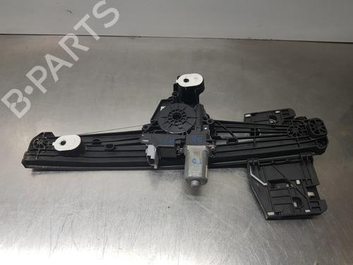 Alzavetro posteriore destra PEUGEOT 208 II (UB_, UP_, UW_, UJ_) [2019-2025]  30880582