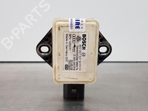 Module électronique AUDI A4 B7 (8EC) 2.0 TDI (140 hp) 30879468