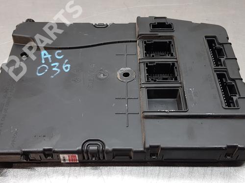 Elektronische module RENAULT SCÉNIC II (JM0/1_) [2003-2010]  11514687