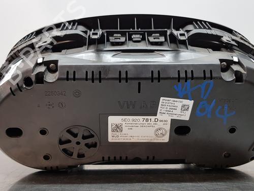 Instrument cluster SKODA OCTAVIA III (5E3, NL3, NR3) 1.6 TDI | BP19687470C47 