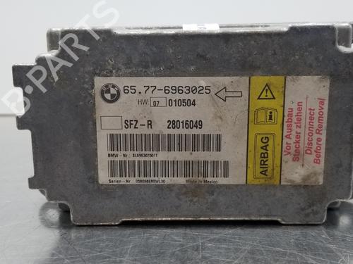 Used ECU airbags BMW 6 Convertible (E64) 645 Ci (333 hp) 22811193