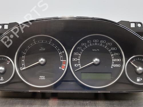 Used Instrument cluster JAGUAR X-TYPE I (X400) 2.0 D (130 hp) 16291875