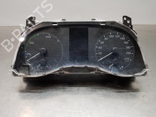 Kombinert Instrument TOYOTA YARIS (_P21_, _PA1_, _PH1_) 1.5 Hybrid (MXPH10, MXPH11) (116 hp) 23946058