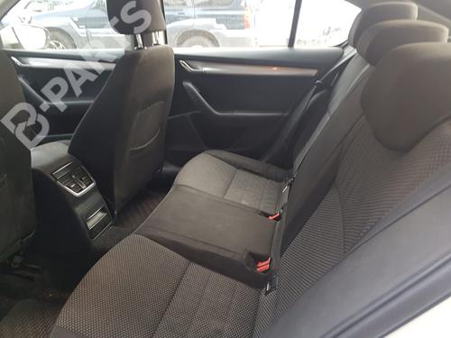 Fuse box SKODA OCTAVIA III (5E3, NL3, NR3) 1.6 TDI | BP12989019E1 