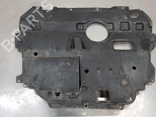 Used Underbody protection TOYOTA AURIS (_E18_) 1.4 D-4D (NDE180_, NDE180R) (90 hp) 18105364