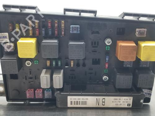 Zekeringkast OPEL ASTRA H (A04) [2004-2014]  18038300