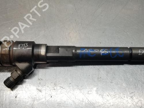 Used Injector CHEVROLET CAPTIVA (C100, C140) 2.0 D 4WD (150 hp) 18907771