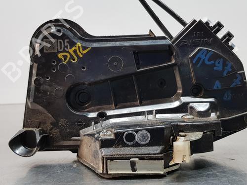 Used Front right lock TOYOTA COROLLA Hatchback (_E21_, _EA1_, _EH1_) 1.8 Hybrid (ZWE211) (98 hp) 19710904