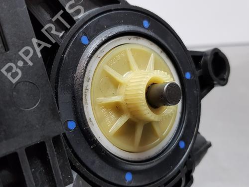 Left front window motor VW GOLF VI (5K1) 1.4 TSI | BP15726819E21 