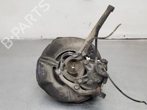 Used Right front steering knuckle MERCEDES-BENZ S-CLASS (W126) 300 SE, SEL (126.024, 126.025) (188 hp) 18269652