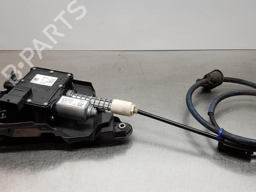 Used Electric handbrake PEUGEOT 5008 (0U_, 0E_) 1.6 HDi (114 hp) 16011263
