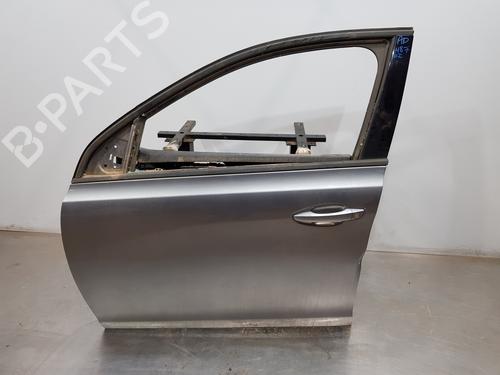 Used Left front door PEUGEOT 308 II (LB_, LP_, LW_, LH_, L3_) [2013-2021]  30276299