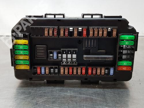 Used Fuse box BMW 1 (F20) 118 d (136 hp) 10721046
