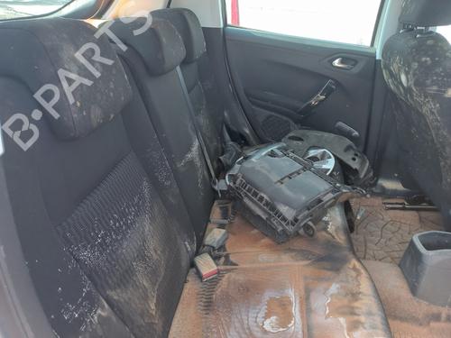 Left front door PEUGEOT 208 I (CA_, CC_) 1.6 HDi / BlueHDi 75 | BP29702578C2 
