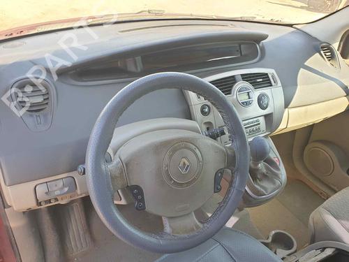 Fuse box RENAULT SCÉNIC II (JM0/1_)  | BP30593977E1 