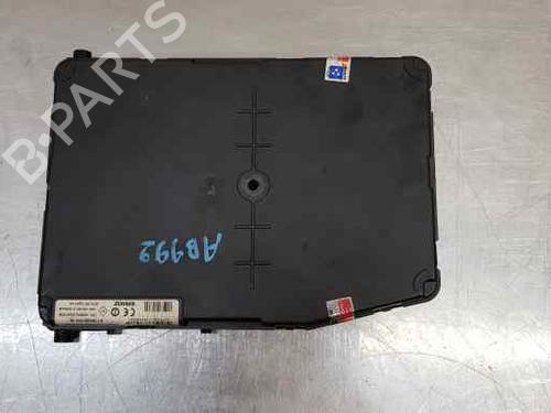 Used Electronic module RENAULT SCÉNIC II (JM0/1_) [2003-2010]  12261732