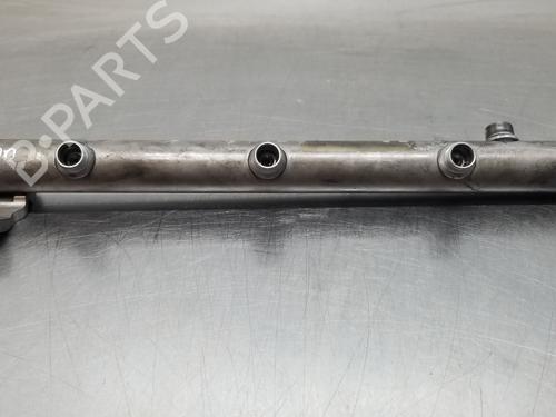 Used Injection rail MERCEDES-BENZ S-CLASS (W221, V221) S 420 CDI (221.028, 221.128) (320 hp) 30879538