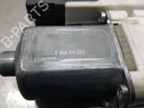 Left front window motor VW CADDY III Box Body/MPV (2KA, 2KH, 2CA, 2CH) | BP27407692E21