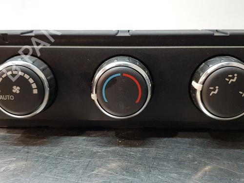 Used Climate control CHRYSLER GRAND VOYAGER V (RT) 2.8 CRDi (163 hp) 8856135