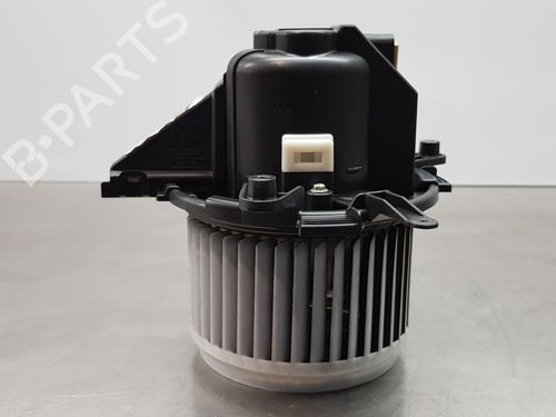 Used Heater blower motor PEUGEOT 3008 II SUV (MC_, MR_, MJ_, M4_) [2016-2025]  19915100