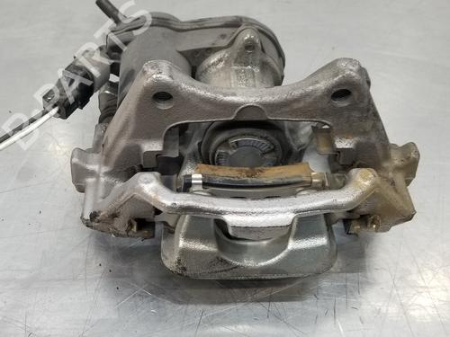 Right rear brake caliper TOYOTA COROLLA Estate (_E21_)  | BP20296189M106 