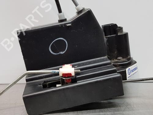 Used Front left lock SSANGYONG RODIUS II 2.2 Xdi (178 hp) 30879760