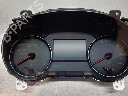Used Instrument cluster KIA SPORTAGE IV (QL, QLE) [2015-2022]  16765159