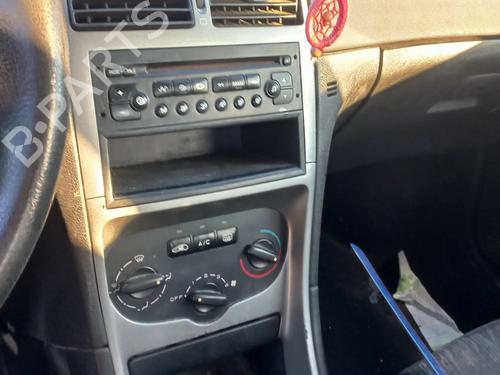 Fuse box PEUGEOT 307 (3A/C) | BP30879135E1