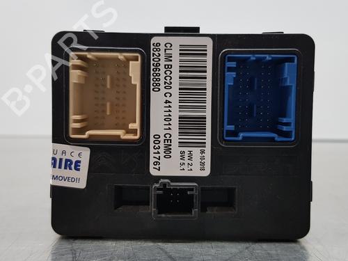 Used Control unit PEUGEOT 3008 II SUV (MC_, MR_, MJ_, M4_) [2016-2025]  19903095