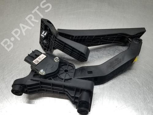 Pedal KIA CARENS IV  | BP17997387I4 