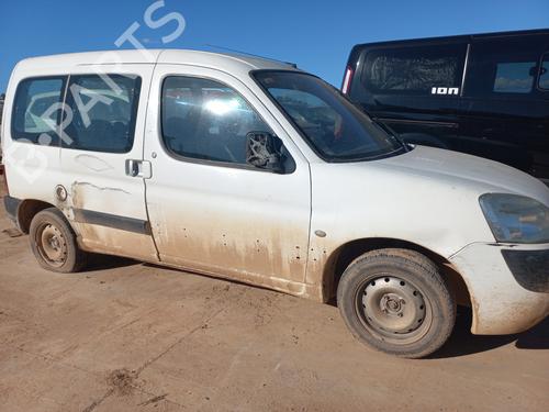 Rear axle PEUGEOT PARTNER MPV (5_, G_)  | BP28376935M2 