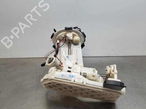 Used Fuel pump TOYOTA COROLLA Estate (_E21_) 1.8 Hybrid (ZWE211W) (122 hp) 29006124