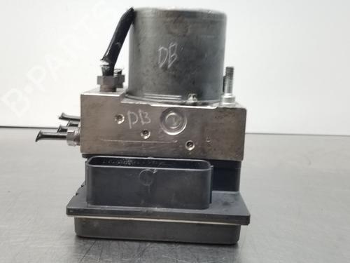 Used ABS pump PEUGEOT 5008 (0U_, 0E_) [2009-2017]  18530048