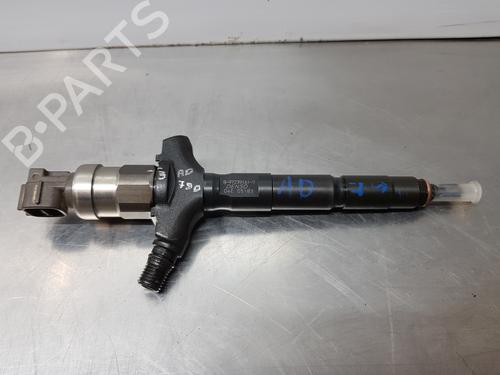 Injecteur OPEL SIGNUM Hatchback (Z03) [2003-2008]  30881218