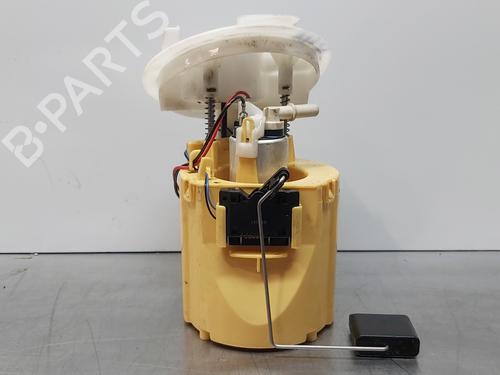 Used Fuel pump MERCEDES-BENZ CLS (C218) CLS 350 CDI / d (218.323) (265 hp) 15689438