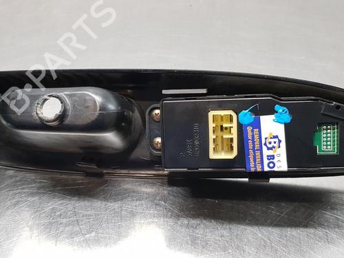 Mando elevalunas delantero izquierdo HYUNDAI H-1 Van (A1) | BP30878926I27