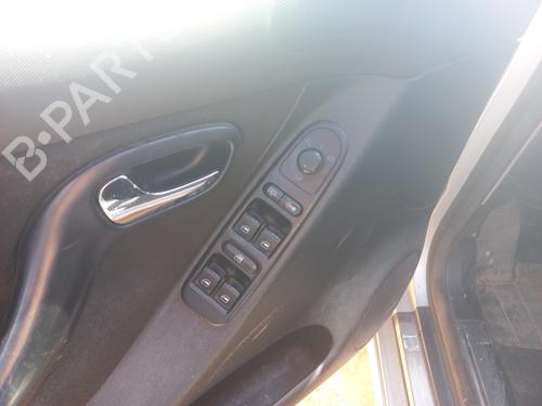 Advarselsbryter SEAT LEON (1M1) | BP30880580I22