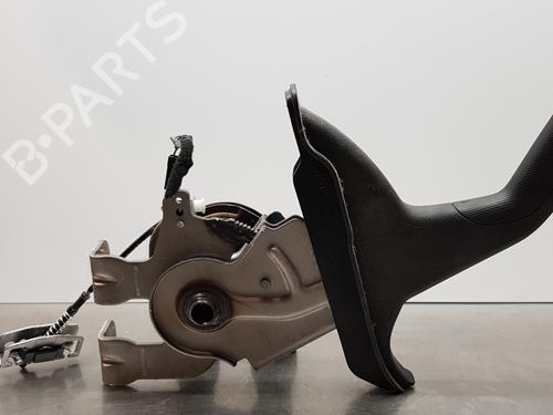 Used Hand brake KIA SPORTAGE IV (QL, QLE) 1.6 GDI (132 hp) 13255627