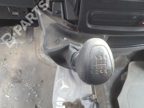 Left front steering knuckle MERCEDES-BENZ SPRINTER 3-t Van (B903) 311 CDI (903.661, 903.662, 903.663) | BP7591725M25 