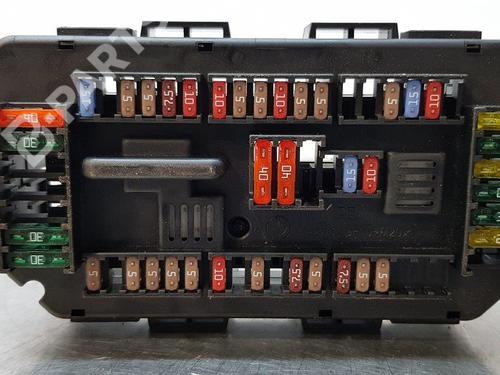 fuse-box-bmw-3-touring-e91-318-d-933787901-2004-2005-2006-2007-2008-2009-2010-2011-2012-8315481 main image