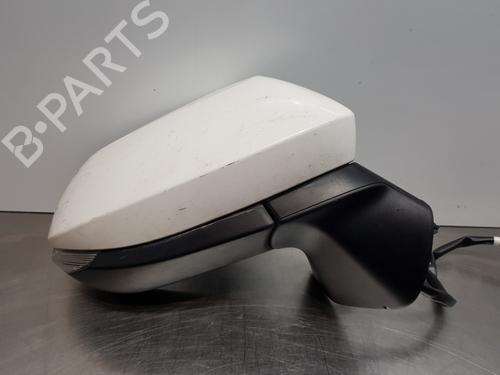 Used Right mirror TOYOTA YARIS CROSS (MXP_) [2020-2025]  30315042