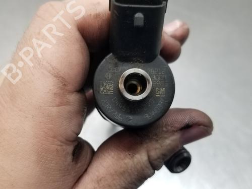 Injector CHEVROLET CAPTIVA (C100, C140) 2.0 D 4WD | BP18907771M100 