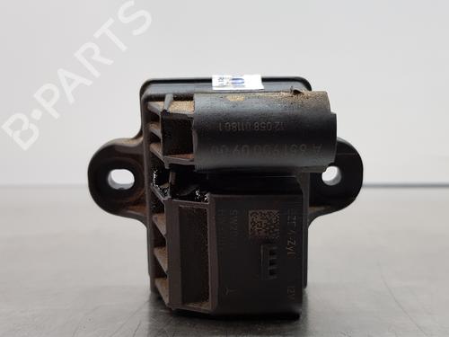 Used Electronic module MERCEDES-BENZ B-CLASS Sports Tourer (W246, W242) B 200 CDI / d (246.208) (136 hp) 30879691