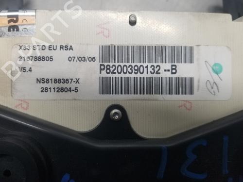 Instrument cluster RENAULT TRAFIC II Van (FL)  | BP28024152C47 