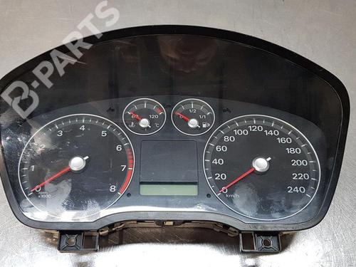 Used Instrument cluster Instrument cluster FORD FOCUS II (DA_, HCP, DP) 1.6 (100 hp) 11131072 11131072