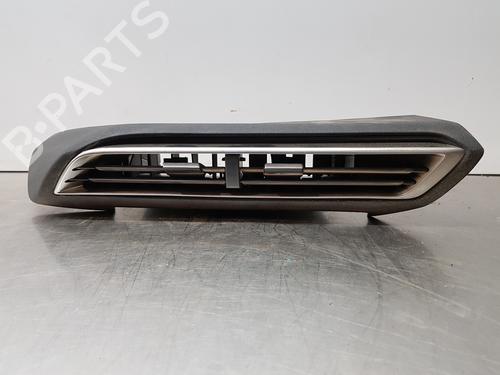 Used Air vent PEUGEOT 3008 II SUV (MC_, MR_, MJ_, M4_) [2016-2025]  30881155